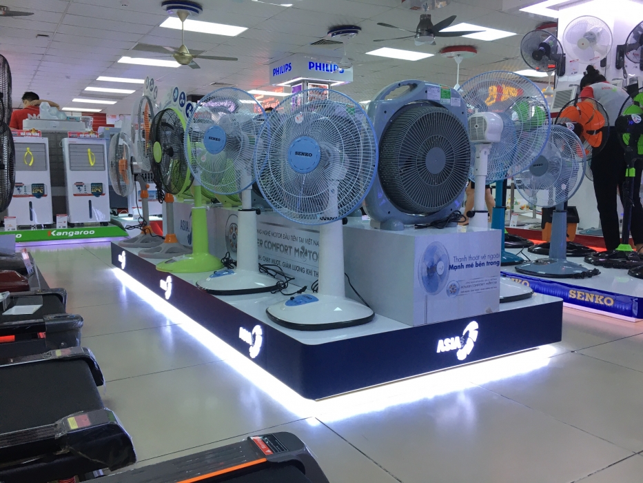 Kệ trưng bày sản phẩm Asia